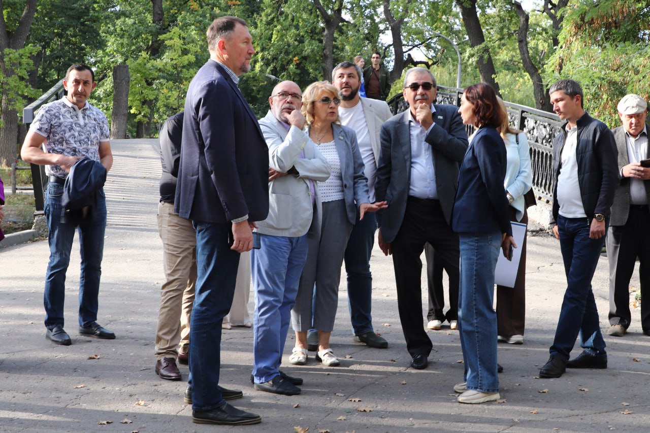 В горпарке Саратова предлагают сократить количество шумных развлечений